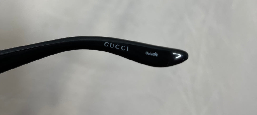 Gucci black & brown sunglasses with case