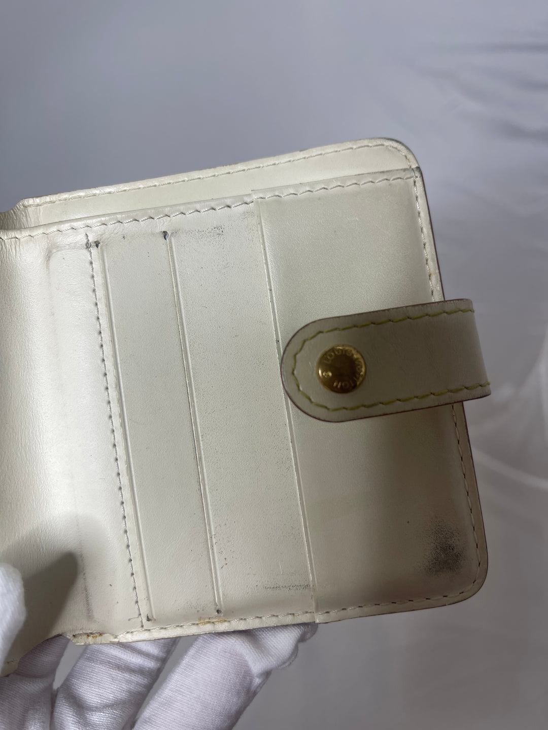 Louis Vuitton cream/white red border small wallet with clasp